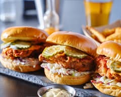 The Original Hot Chicken (7200 Arroyo Crossing Pkwy)