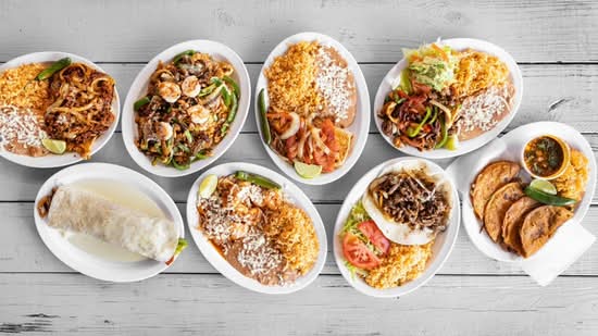 Tienda y Tacos Alazan (300 US-123)