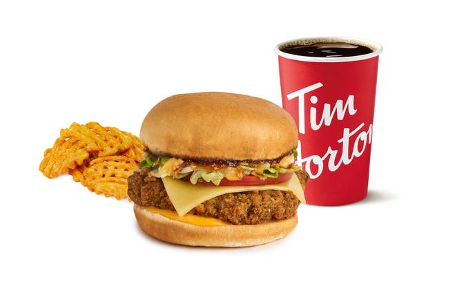 Cheddar & Chutney Chicken Sandwich Meal