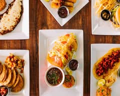 El Cocinero (850 W Superior St)
