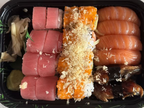 Any 2 Rolls, 6 Pieces Sushi & Appetizer
