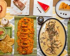 Zona Colombiana (564 South Broad Street)