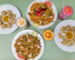 Kathmandu Street Food Torcy (1 Promenade du 7e Art)
