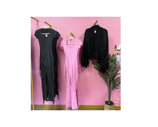 Pretty Dollas Boutique (3315 West Craig Road)
