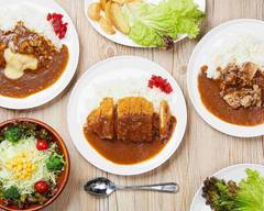 Curry＆Dining カルダモン 大橋店
