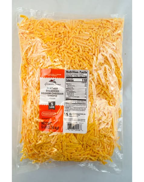 Glenview Farms Feather Shredded Medium Cheddar Cheese (5 lbs)