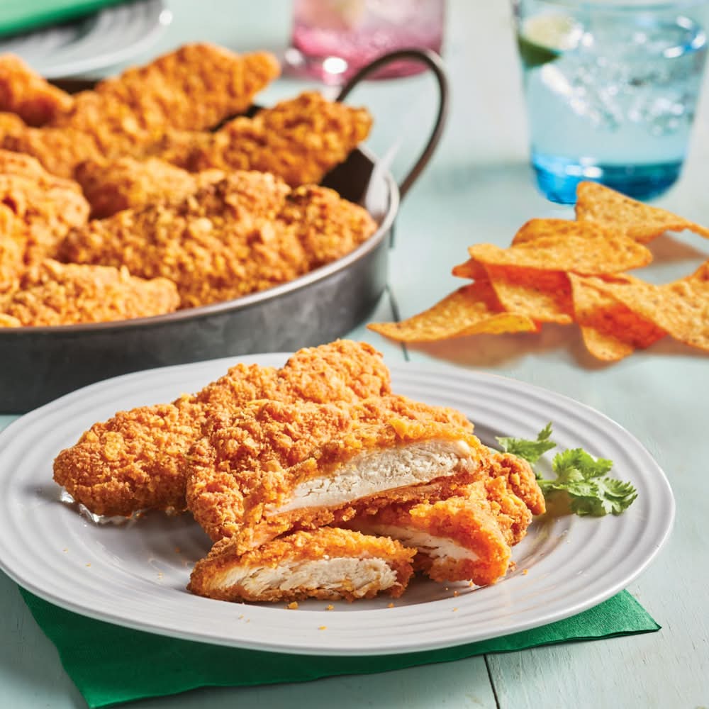 M&M Food Market Cheesy Nacho Chicken Strips (680 g)