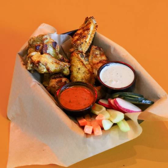 Wings (8) + Veggies