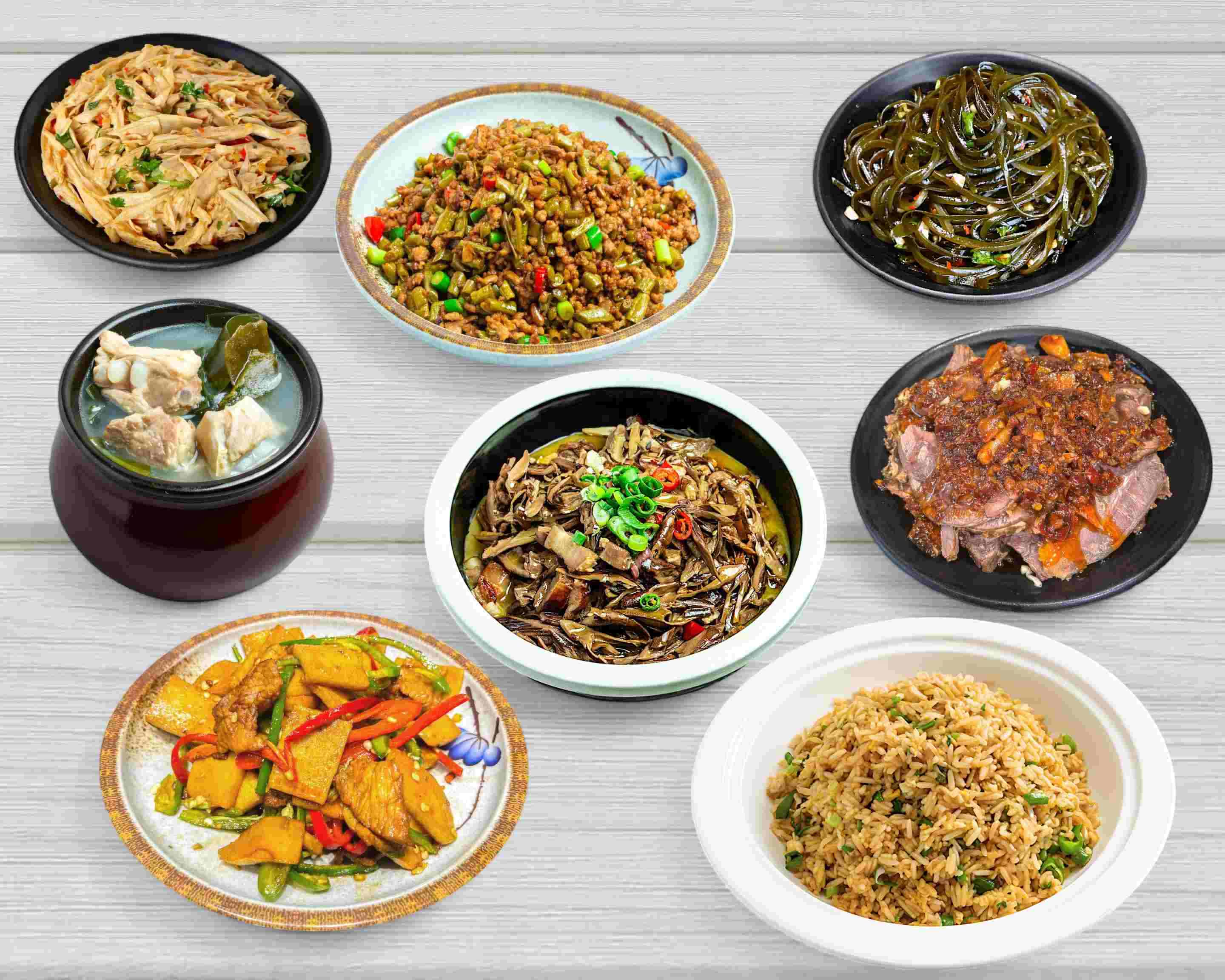 Best Hunan Noodle Bar (Waterloo) 一呷一嗦Menu Takeout in Sydney | Delivery Menu  & Prices | Uber Eats