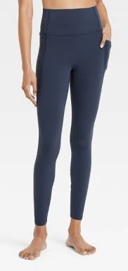 All In Motion Everyday Soft Ultra High-Rise Pocketed Leggings, Women, M, Navy Blue