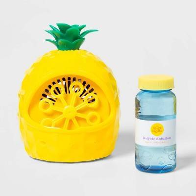 Sun Squad Pineapple Bubble Machine