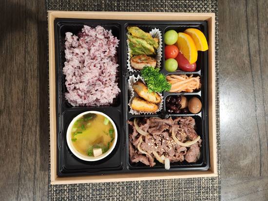 DOKKAEBI KITCHEN (1026 W Evelyn Ave)