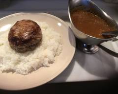 世田谷で35年人気のカレー『ボテロ』