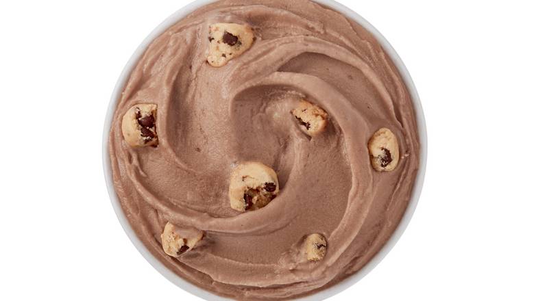 NEW! Mixing Bowl Mashup Blizzard® Treat