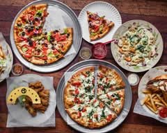snowmoBAR/Snowmobile Pizza