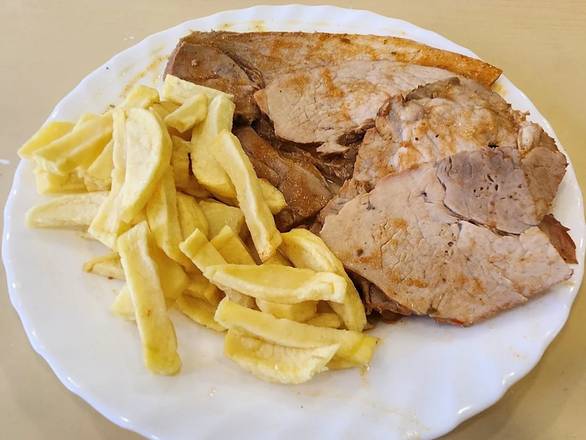 Jamón Asado con Patatas Fritas