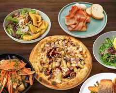 Beachhouse At Trinity (Trinity Beach Brewing Co.)