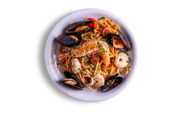 Seafood linguine