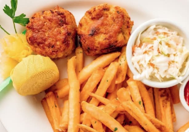 Lump Crab Cake Platter