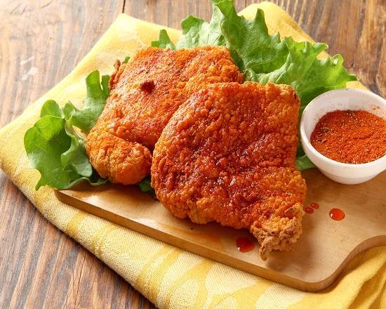 旨辛チキン（２個入） Tasty and Hot Fried Chicken（2pieces）