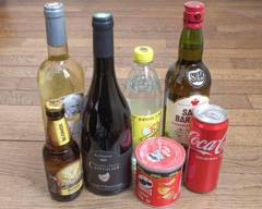  Cave  A 2 Mains - Vins & Spiritueux 