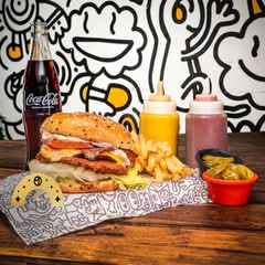 Hotchos y Burguers El may (Guadalajara)