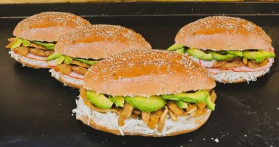 Mega Tortas "La Caprichosa" (Queretaro)
