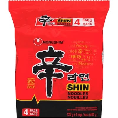 Nongshim Instant Noodle Soup, Shin Ramyun (4 x 120 g)