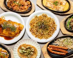 お好み焼き 安芸 小倉三萩野店