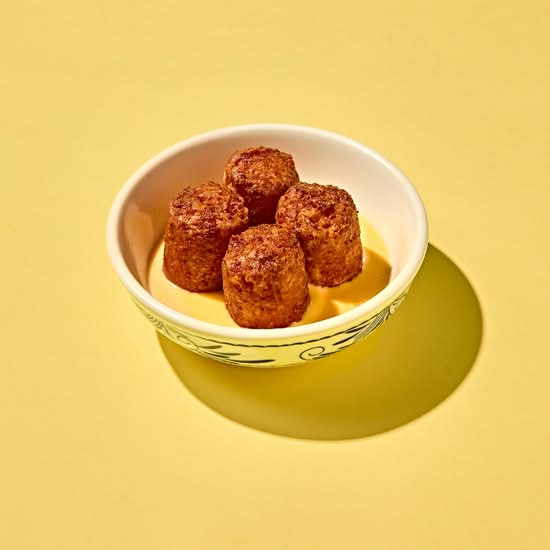 Side Jumbo Cheddar Tater Tots