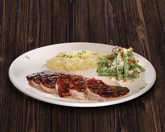 Pierna en Salsa de Piña con Arándanos