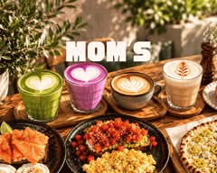 Mom‘s Café & Bar