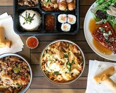 Noodle & Sushi Paradise Parkside Plaza