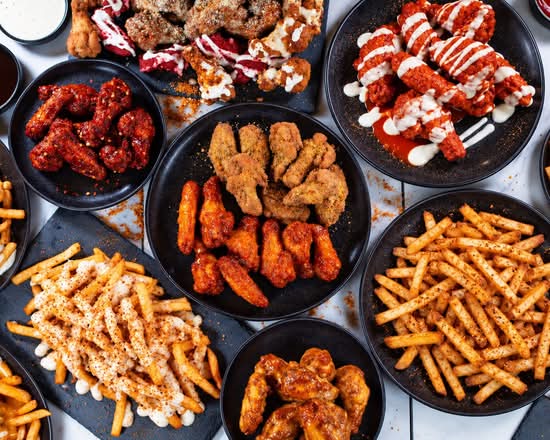 Outlaw Wings (41 Lebovic Avenue)