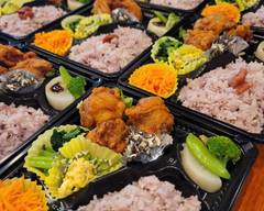 【手作り米粉弁当と蒸しパンの専門店】こめこ工房 楓 【関市 小屋名】