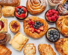 Teo's Bakery 