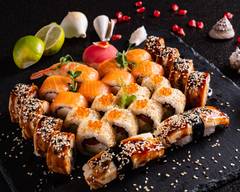 Minato's Sushi Palace (354 N. Country Club Dr. STE 101)