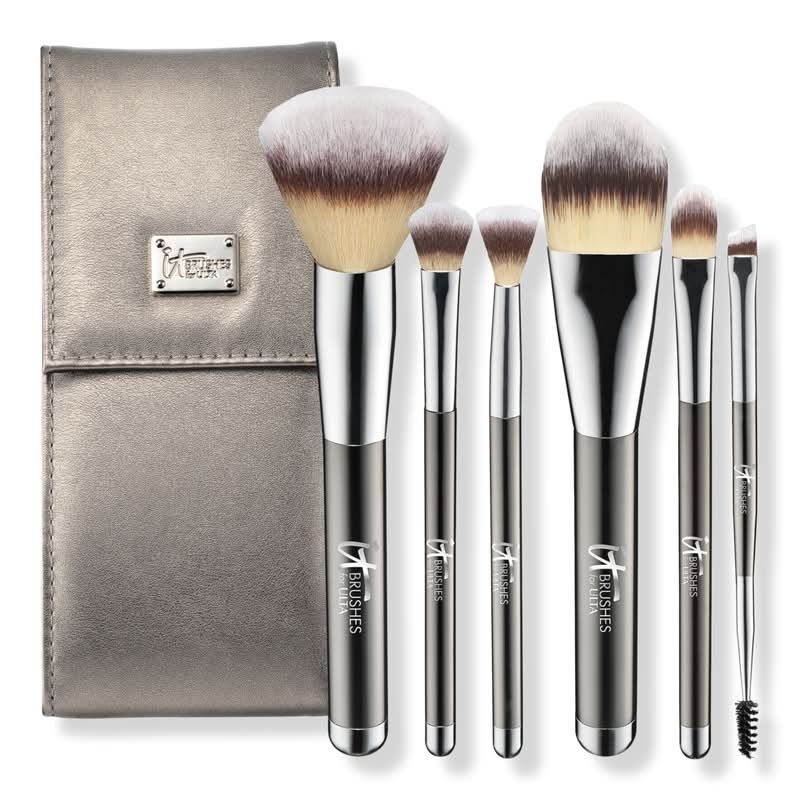 IT Brushes For ULTA Your Superheroes Full-Size Travel Makeup Brush Set