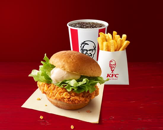 チキンフィレバーガーセット(ドリンク付き) Chicken Fillet Burger Combo