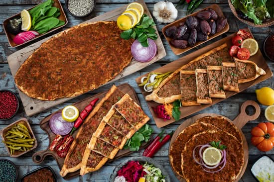 U Pani Ayse Kebab