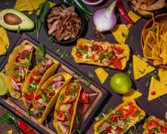 Los Cebollines Grill (Lindenhurst)