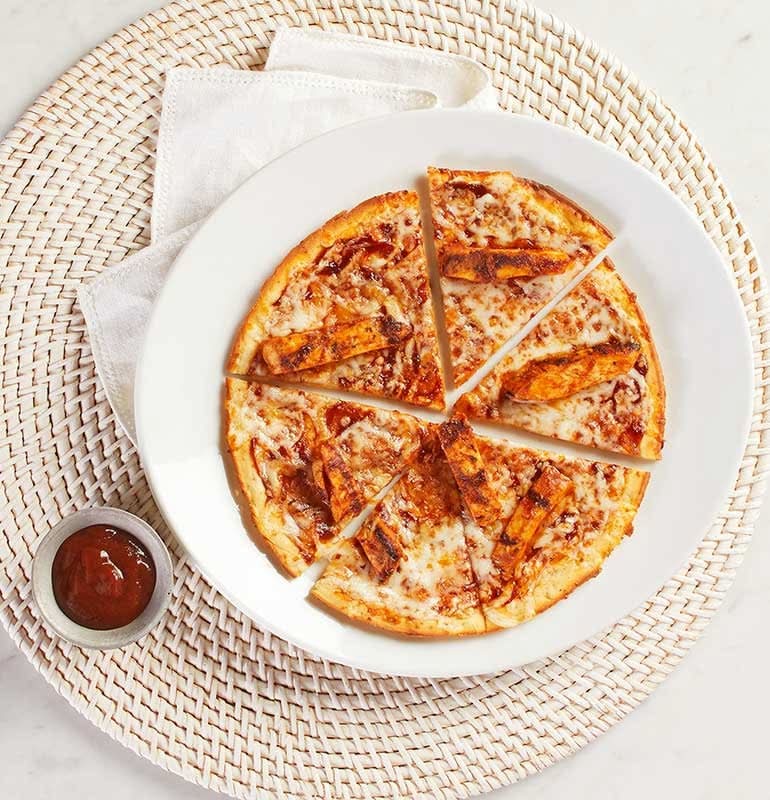 GLUTEN-FREE KIDS ORIGINAL BBQ CHICKEN PIZZA