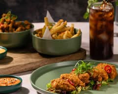 Momo Mama - Dunbridge