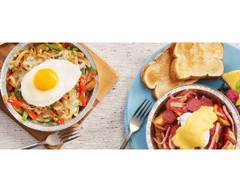 Cora Breakfast and Lunch  (179 Rideau Street)