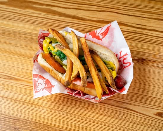 Big Chicago Topped w/ Fries