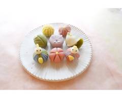 【季節の和菓子と無添加無着色のぷるっと琥珀糖】LAWAKU　ラワク　らわく