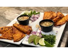 pollos y mariscos el guero (1204 12th Ave S)