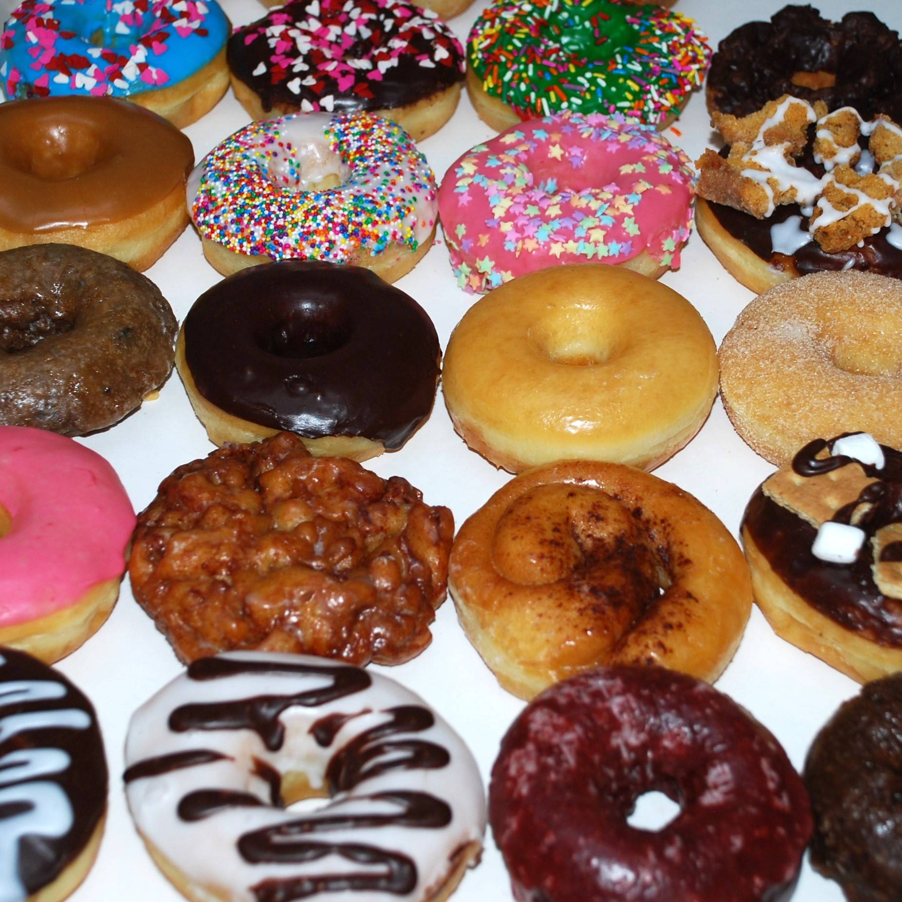 Assorted Mix Dozen (12Pcs) Donuts