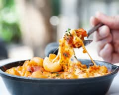 The Cheesy Spoon (7675 N Blackstone Ave Unit 114)