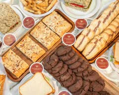 Veneto's Cakes and Pastries (7380 King George Boulevard)